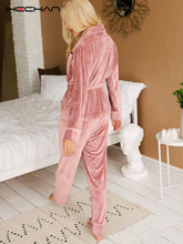 Load image into Gallery viewer, Warm Long Sleeve Velvet Pajamas
