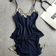 Load image into Gallery viewer, Silk Satin Pajama Set