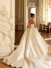 Load image into Gallery viewer, Modern Floor-Length Wedding Dress