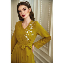 Load image into Gallery viewer, Diamonds Flower Kaftan Abaya