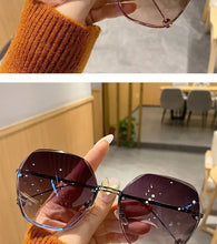 Load image into Gallery viewer, Trend Luxury Metal Sunglasses
