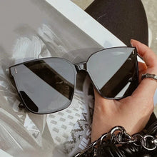 Load image into Gallery viewer, New Fashion Sunglasses