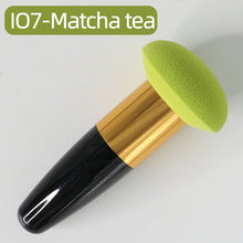 Load image into Gallery viewer, Mushroom Head Make-up Brushes