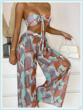 Load image into Gallery viewer, 3-Piece Floral Print Knot Front Bikinis