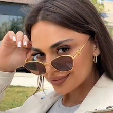 Load image into Gallery viewer, Small Frame Fashionable Simple & Trendy Sunglasses