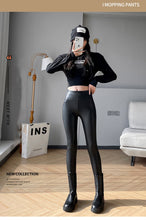 Load image into Gallery viewer, Matte Leather Leggings