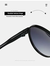 Load image into Gallery viewer, Retro Large Pilot Sunglasses