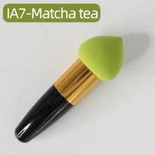 Load image into Gallery viewer, Mushroom Head Make-up Brushes