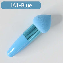 Load image into Gallery viewer, Mushroom Head Make-up Brushes