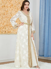 Load image into Gallery viewer, Elegant Dubai 2 Piece Abaya Set