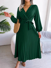Load image into Gallery viewer, Elegant V Neck Long Sleeve Pleated Maxi Dress