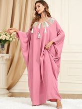 Load image into Gallery viewer, Tassel Bat Sleeve Caftan Abayas