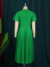 Load image into Gallery viewer, Pleated Midi Dresses