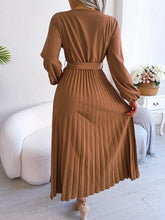 Load image into Gallery viewer, Elegant V Neck Long Sleeve Pleated Maxi Dress