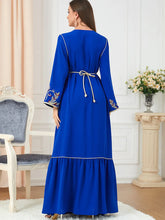 Load image into Gallery viewer, embroidered round neck abaya