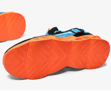 Load image into Gallery viewer, Sneakers