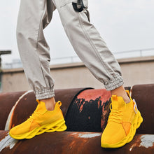 Load image into Gallery viewer, Sneakers