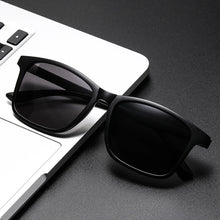 Load image into Gallery viewer, New Men&#39;s Business Polarized Sunglasses
