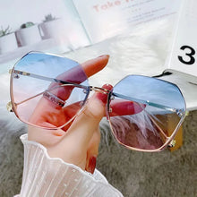 Load image into Gallery viewer, Trend Luxury Metal Sunglasses
