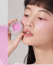 Load image into Gallery viewer, Soft Shimmering Matte Powder Blush
