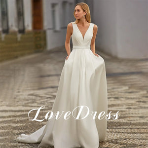 Deep V-Neck Sleeveless Wedding Dress