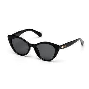 Cat eye shapes women's sunglasses