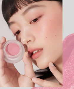 Soft Shimmering Matte Powder Blush