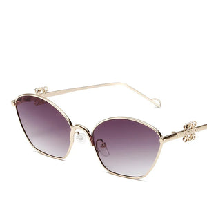 Small Frame Fashionable Simple & Trendy Sunglasses