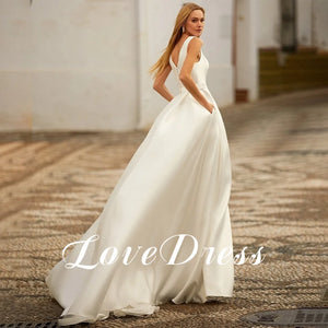 Deep V-Neck Sleeveless Wedding Dress