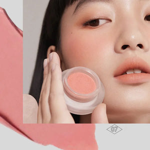 Soft Shimmering Matte Powder Blush