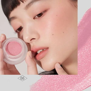 Soft Shimmering Matte Powder Blush